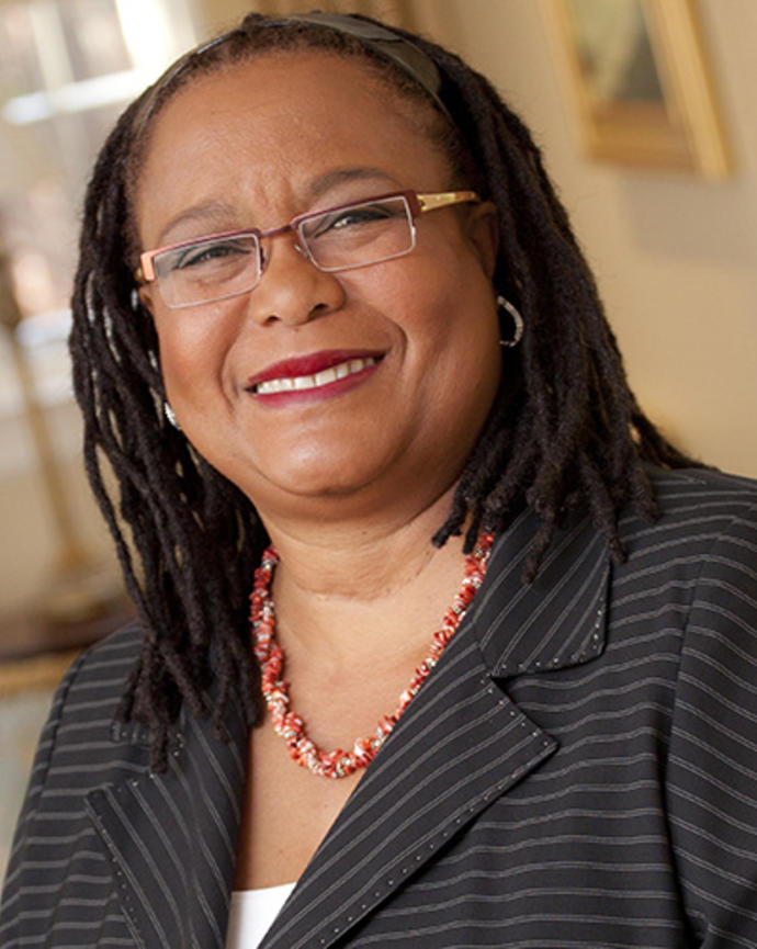 Evelynn Hammonds headshot